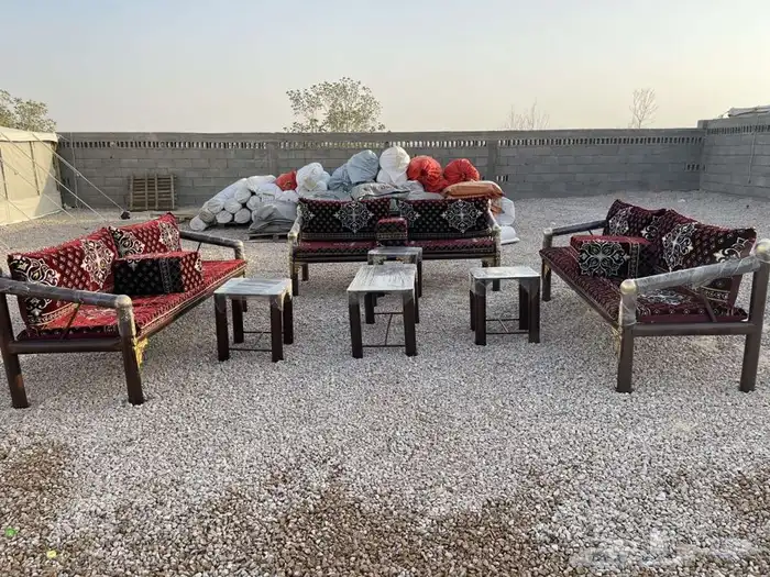 كراسي حديد صبغ ناري مع جلسات شعبية 0