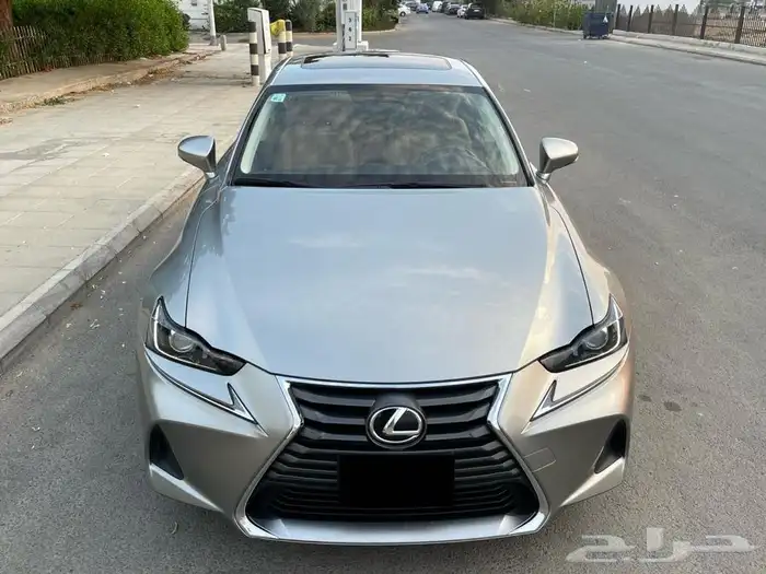 لكزس IS300 الموديل 2019 مخزن(تم البيع) 4