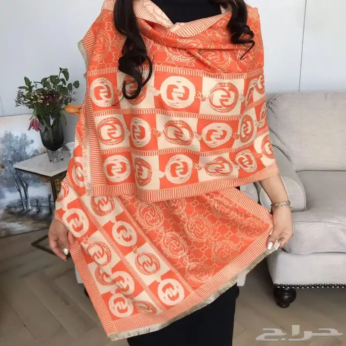 اسكارفات شالات جميع الماركات جوده عاليه نسائيه ورجاليه 7