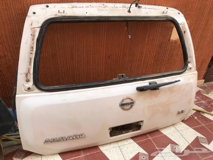 باب خلفي لارمادا 2008 0