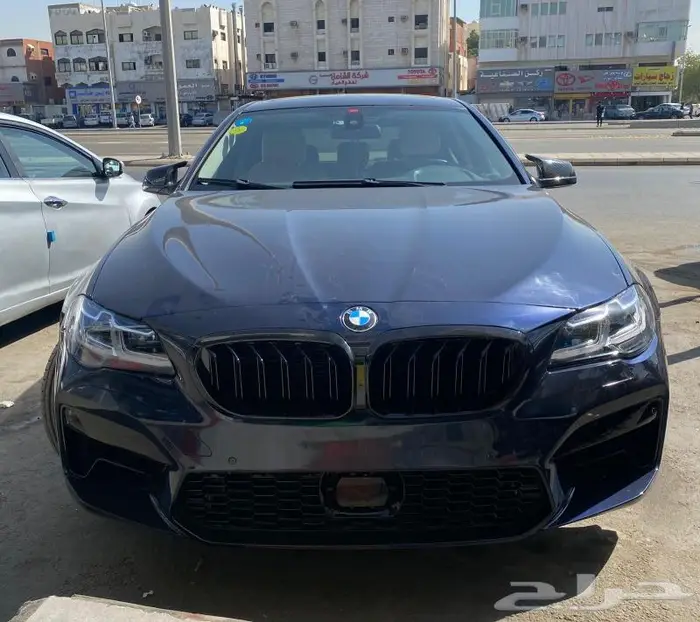 مرسيدس بنز و بي إم دبليو 46