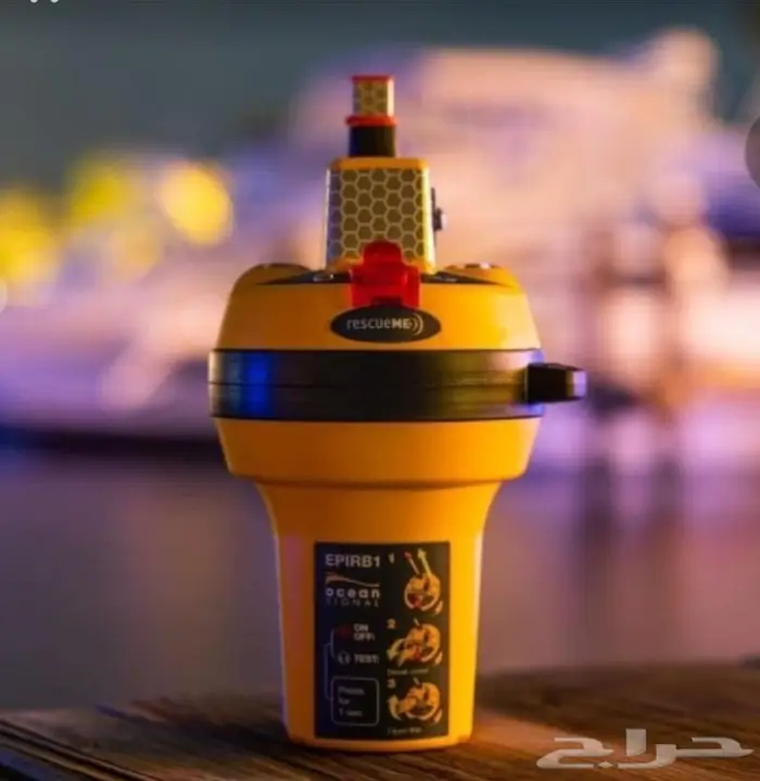 اجهزة لاسلكية VHF وتتبع للقوارب AIS واليخوت وإستغاثة 5