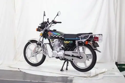 دباب المدفع 125cc لتوصيل الطلبات عرض نهاية السنة 6