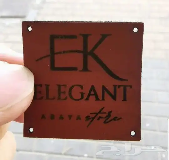 طباعة كروت شخصيه فاخرة طباعه استكر اكواب يوكسات لوغو جلد 1