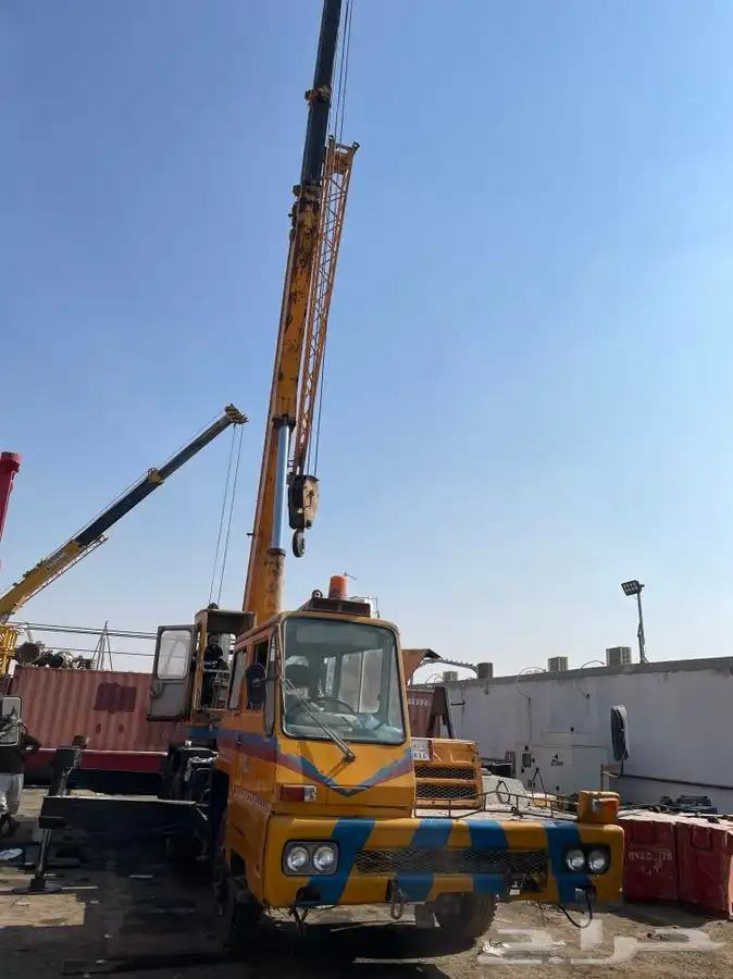 كرين اجار 25 طن لجميع انواع لوازم البناء وتطليع وتنزيل انوا 3