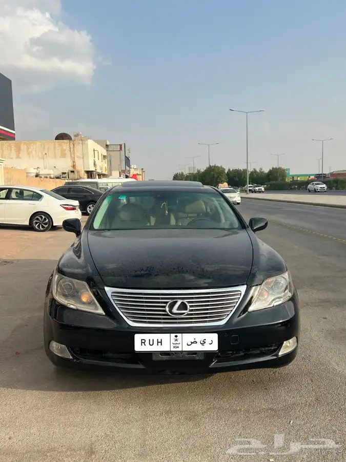 لكزس LS460 شورت للبيع 0