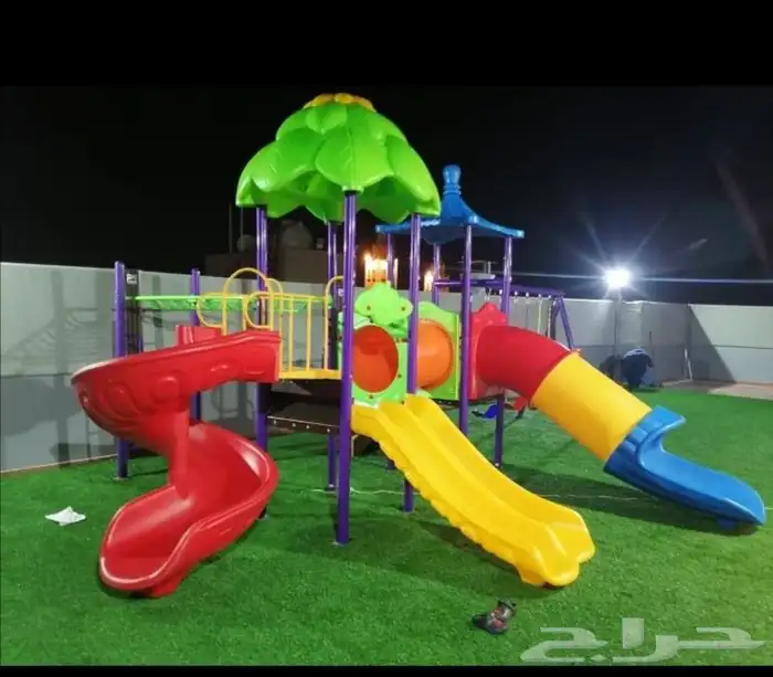 ملاهي كبيره والعاب مائية ونطاطات ودراجات كهربائية والعاب 5
