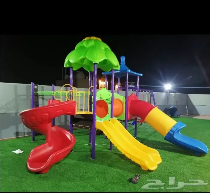 ملاهي كبيره والعاب مائية ونطاطات ودراجات كهربائية والعاب 13