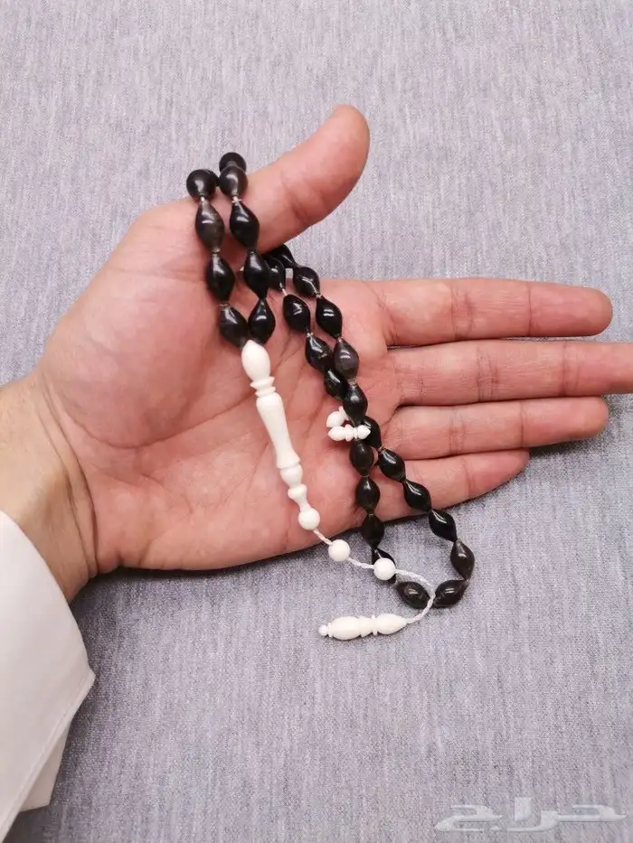 سبحة قرن وعظم 0