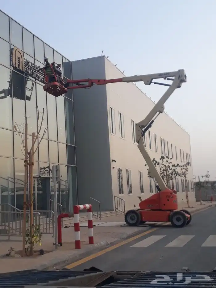 تاجير سيزر لفت ومان لفت ورافعات شوكيه ومعدات ثقيله 0