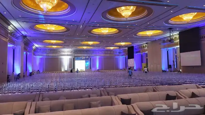 شاشات للايجار 5