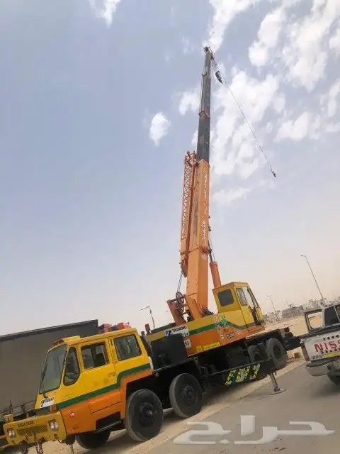 فوركلفت رافعات شوكيه وكرينات بجميع انواعها إيجار شهري ويومي 5