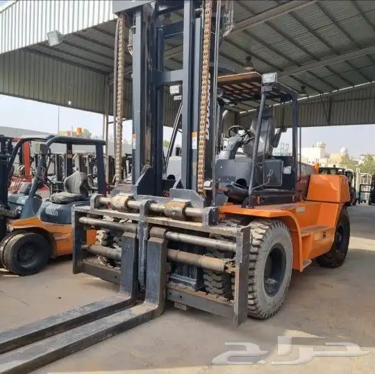 فوركلفت رافعات شوكيه وكرينات بجميع انواعها إيجار شهري ويومي 0