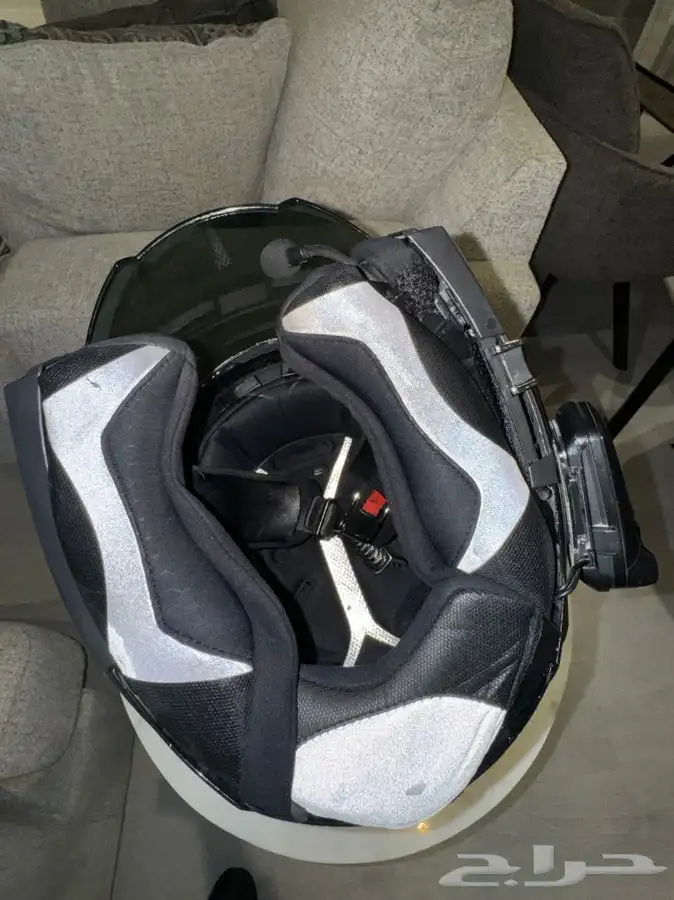 للبيع هيلمت ICON 1