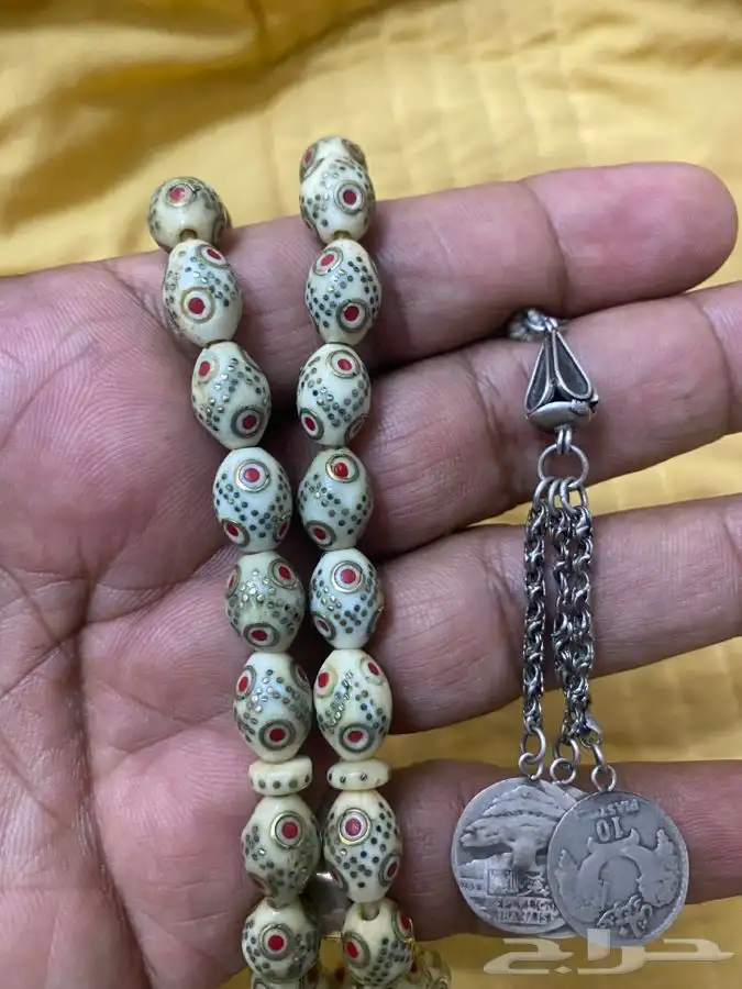 سبحه يسر وسبحه عظم قديم وسبحتين سندلس الماني 2