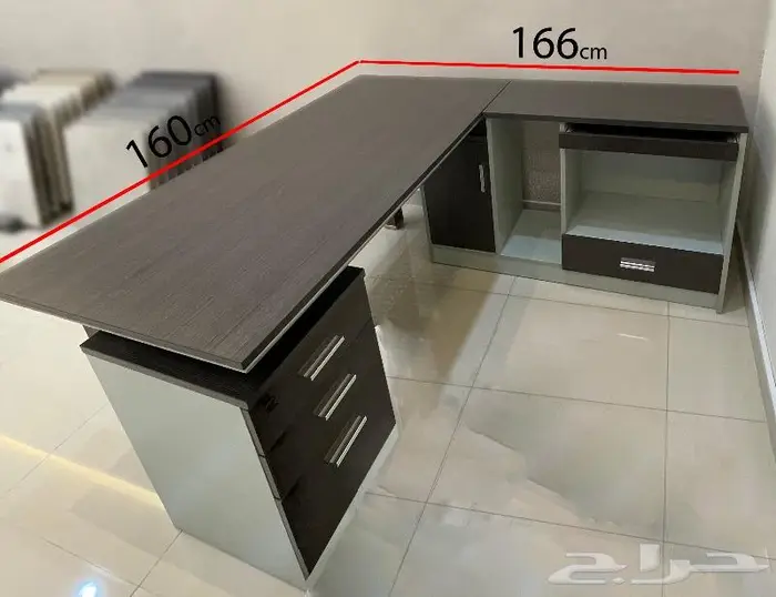 مكتب خشبي مع دولاب 1