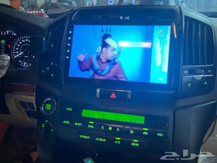 شاشة لاندكروزر 2015 اندرويد 10 انش 1