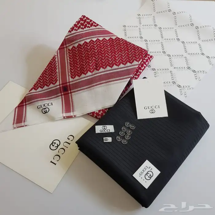 طقم رجالي شتوي قوتشي فخم 5