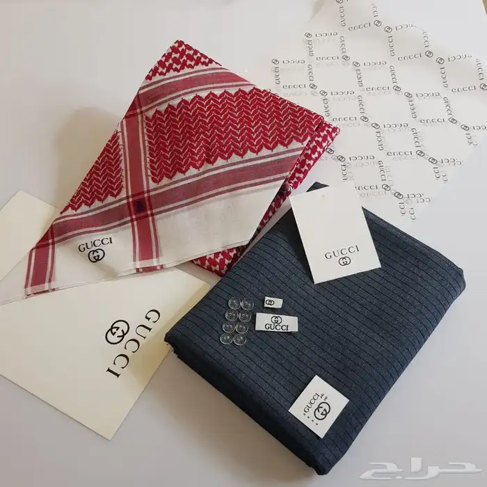 طقم رجالي شتوي قوتشي فخم 1