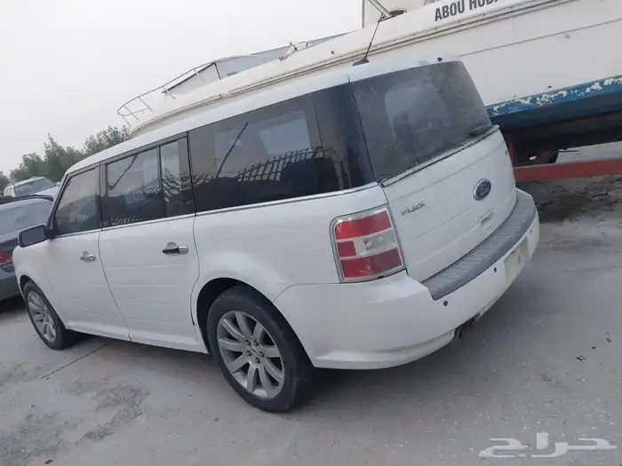 فلكس 2010 تشليح قطع غيار فقط محركات سليمه 2