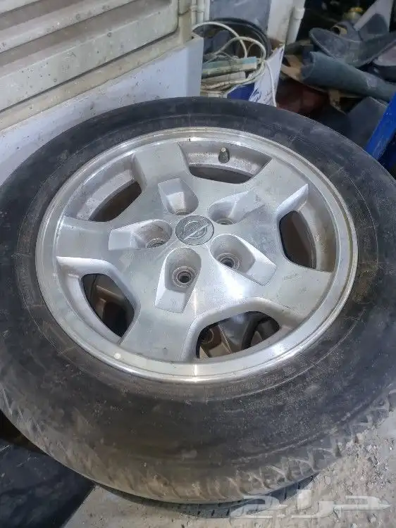 للبيع قطع غيار قلوريا 2000 كحلي داخليه رمادي 29