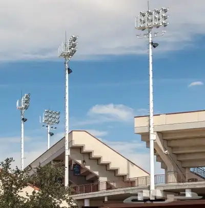 انارة ملاعب 3