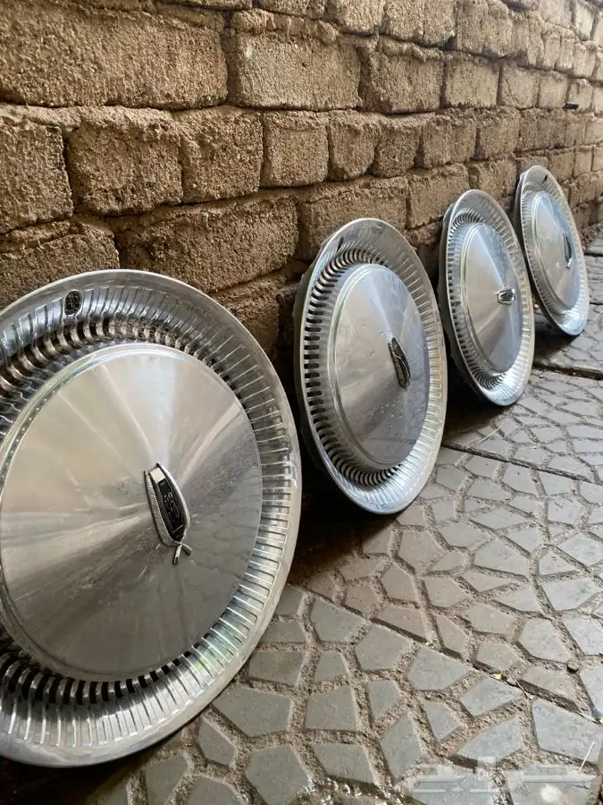 طيس امريكيه اصليه مقااس 15 15 للبيع 1