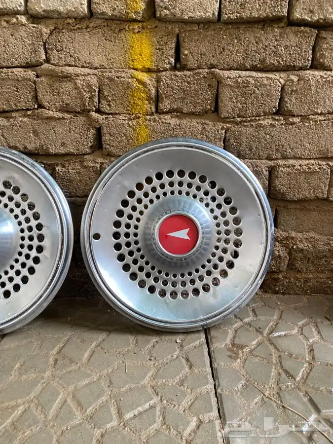 طيس امريكيه اصليه مقااس 15 15 للبيع 5