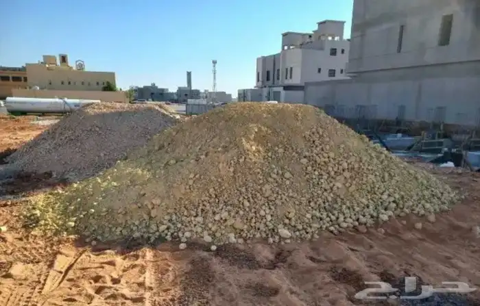 رمل احمر دفان تربه زراعية ازفلت مقشور 13