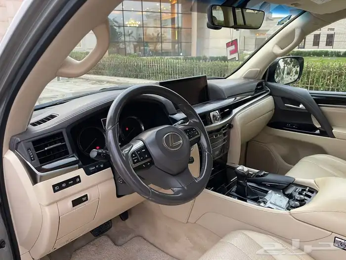 لكزس LX570 الموديل 2018 نظيف (تم البيع) 21