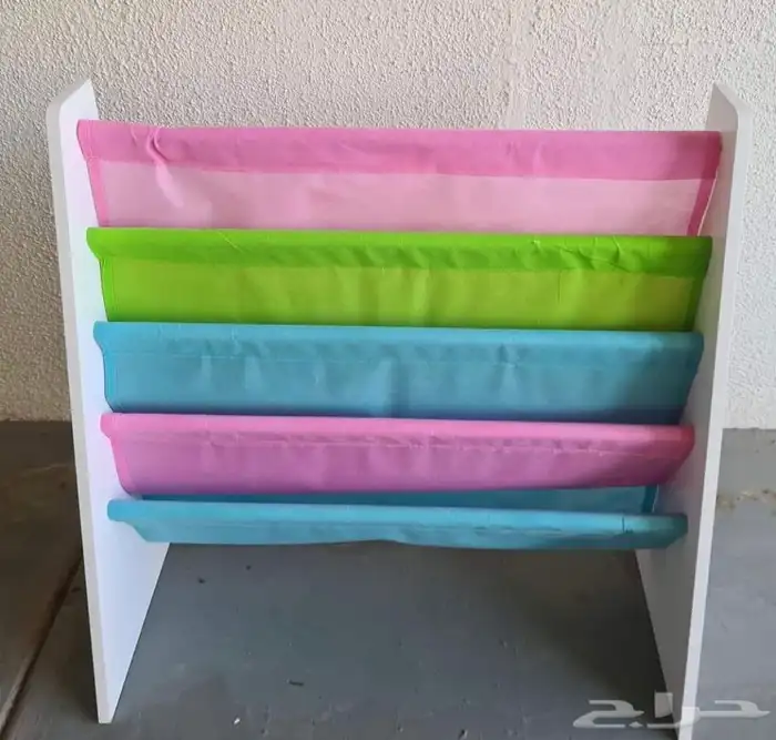 رف كتب الأطفال 0