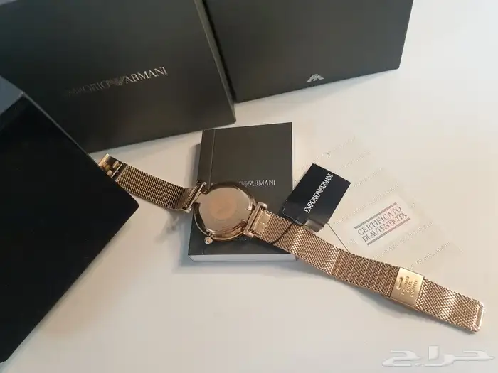 ساعة نسائية امبريو ارماني 4