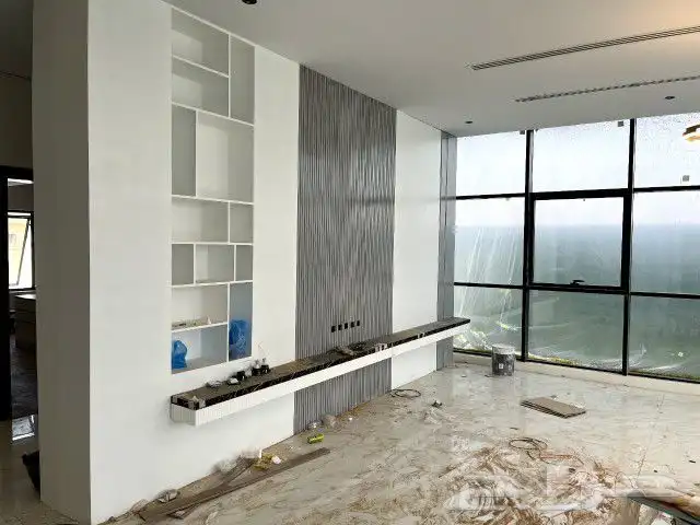 متخصصون في صناعة الابواب و طاولات المجالس والطعام 32