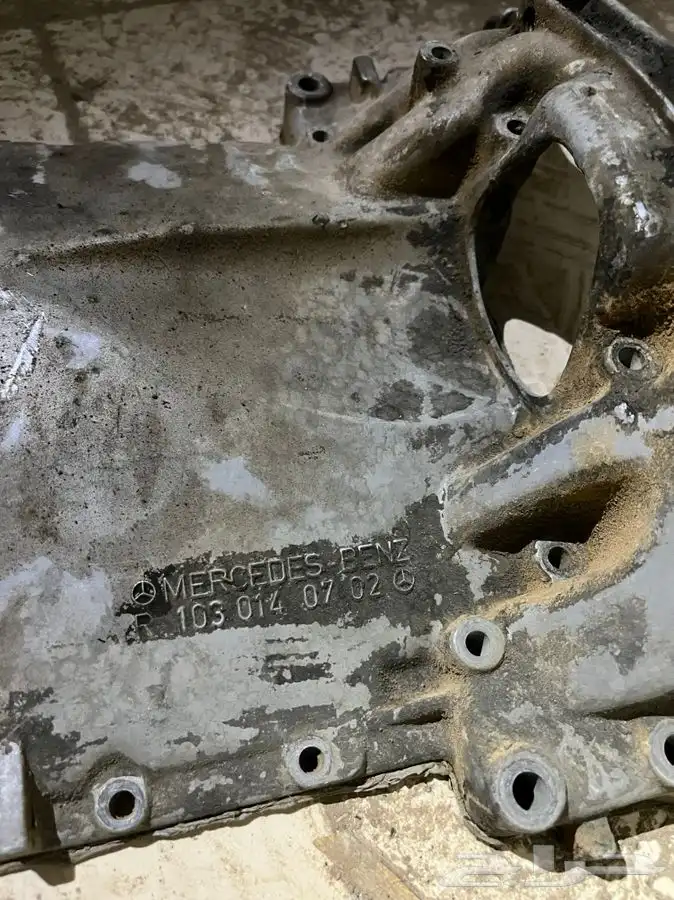 كارتير مكينه مرسدس بنز 300 مكينه سودا 6 سرندل 126 اصلي 1