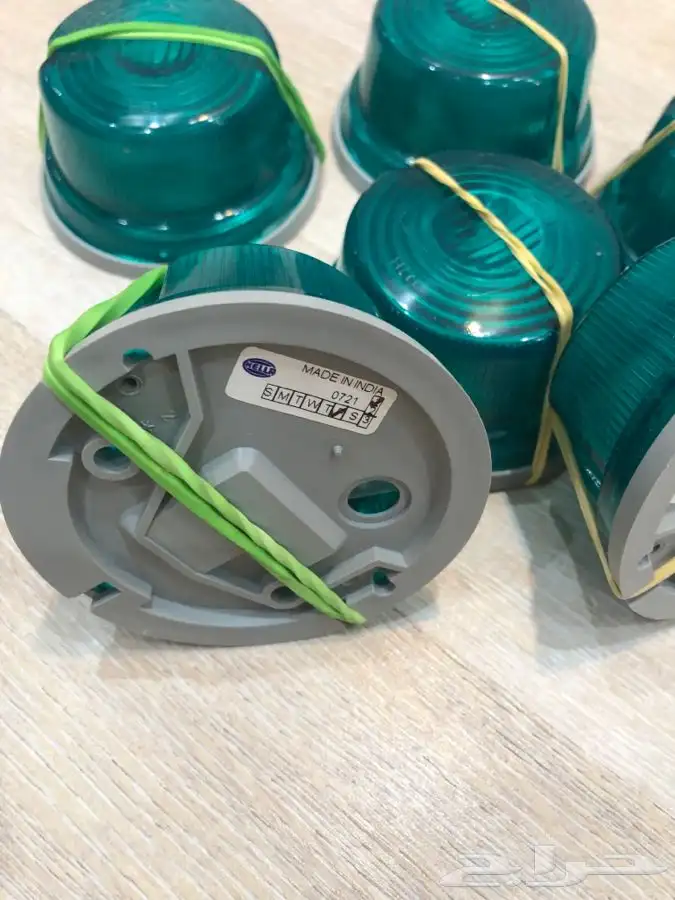 للبيع قطع غيار دينا ايسوزو 2008 2