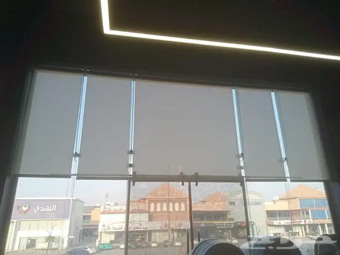 ستائر الرول 6