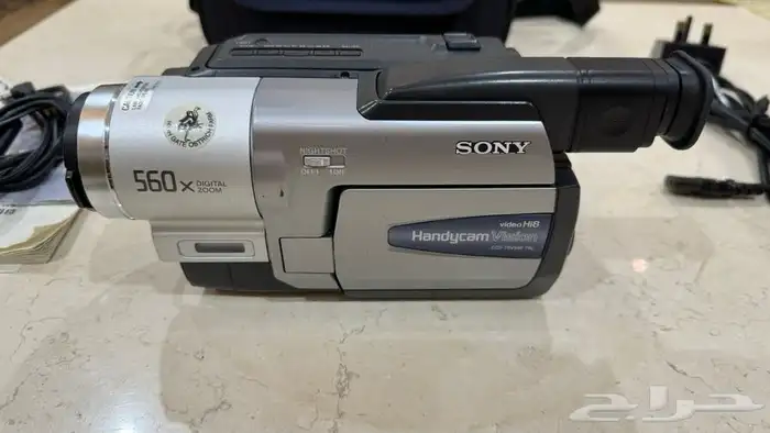 (تم البيع) كاميرا فيديو سوني هاي ايت شريط Hi8 8mm 4