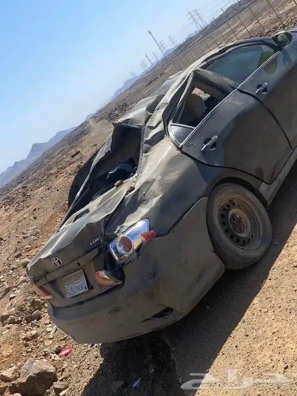يوجد لدينا جميع انواع قطع غيار كورولا 0