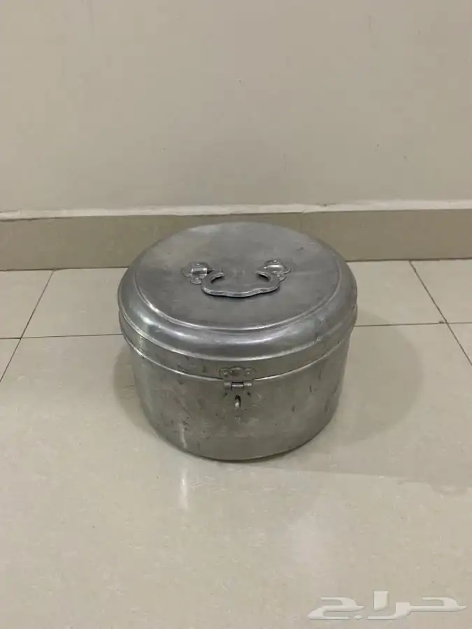 مطبقيه معدن ام سيكل هنديه قديمه جدا جدا 0