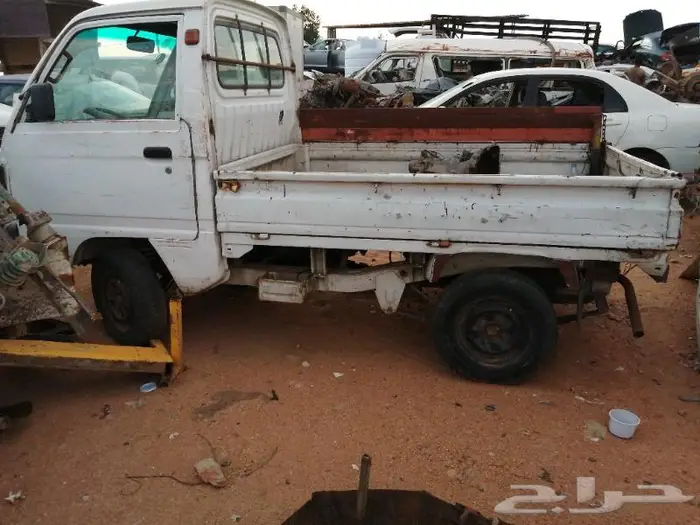 دباب سوزوكي97 البيع قطع غيار تشليح 3