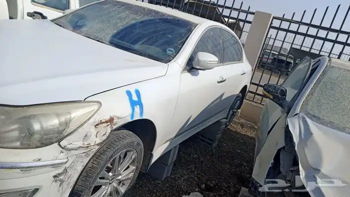 جنسس 2013 قطع غيار تشليح 2