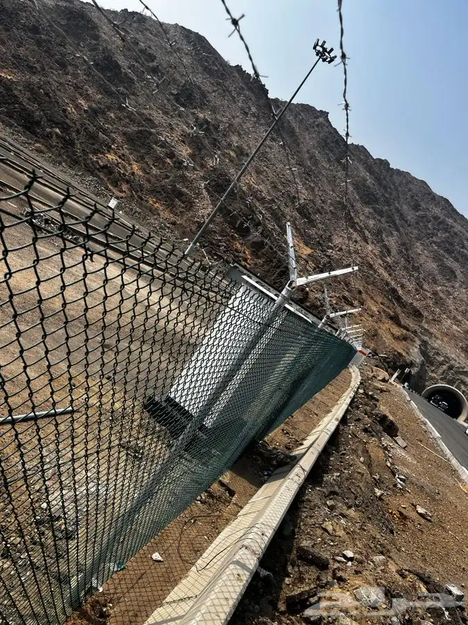 تركيب شبوك وسياجات  Fence 15