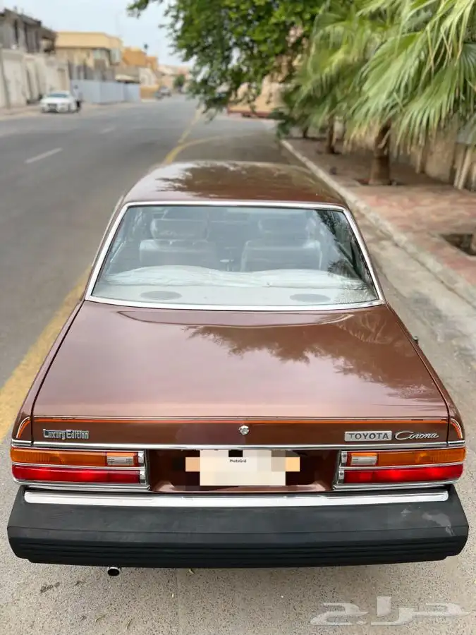 تويوتا كرونا كلاسيك 1980 شد بلد مخزنه وكالة ( تم البيع ) . 30
