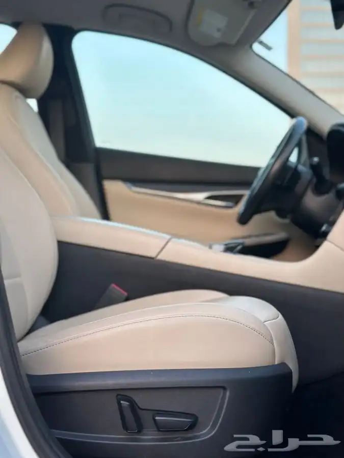 (تم البيع) انفينتي QX50 موديل 2020 نظيف جدا 36