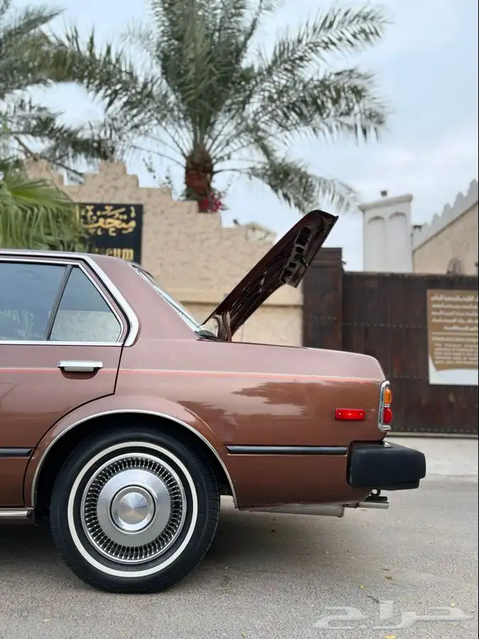 تويوتا كرونا كلاسيك 1980 شد بلد مخزنه وكالة ( تم البيع ) . 68
