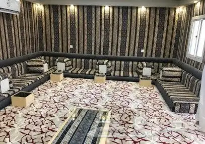 تفصيل الكنب والمجالس والستائر والمساند حسب الطلب 6