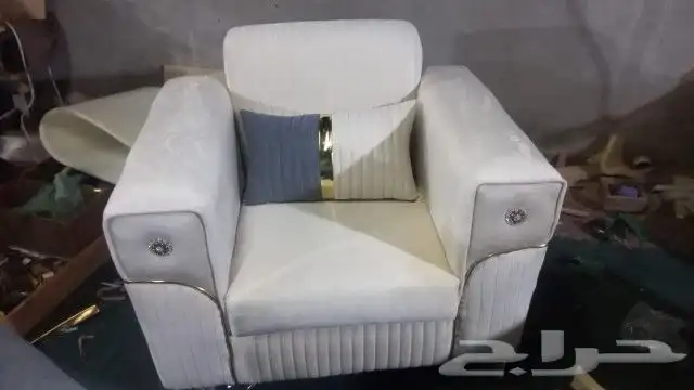 كنبات كراسي جلد كراسي انتظار كراسي كوفي شوب صالون 1