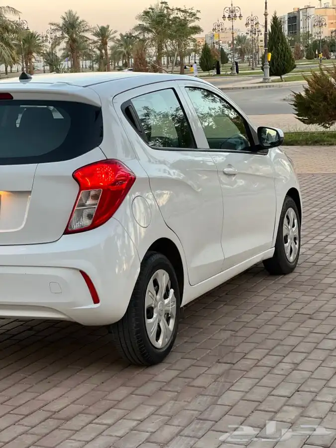 سبارك مديل 2020 تم البيع 1