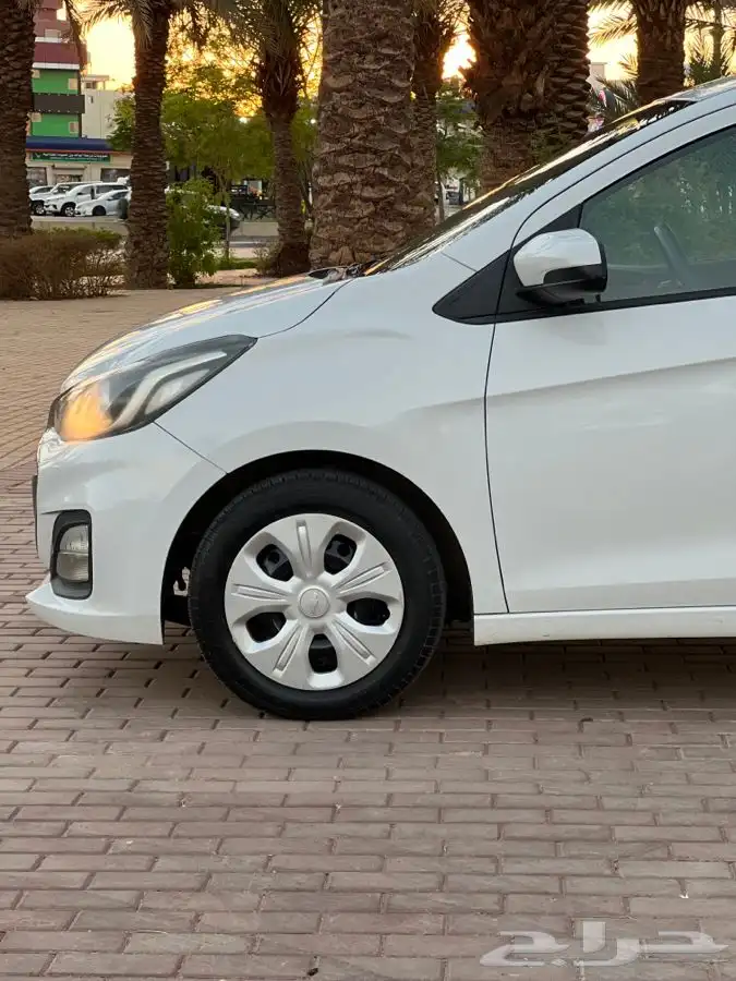 سبارك مديل 2020 تم البيع 8
