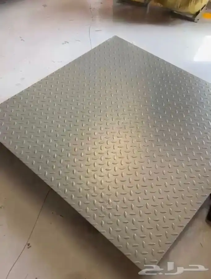 للبيع ميزان إلكتروني محلات السكراب( عرض نهاية السنة) 2